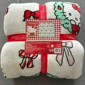 Hello Kitty Christmas Blanket Full / Queen wreaths bows holidays
